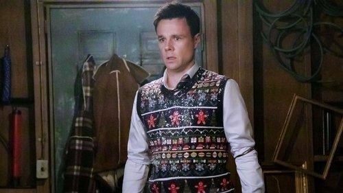 undefined Season 1 Episode 9 - Jingle Hell