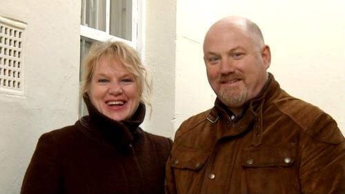 Escape to the Country Season 10 Episode 12 - The Cotswolds