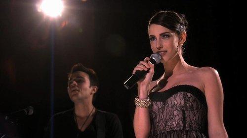 90210 Season 2 Episode 21 - Javianna
