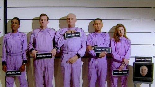 Red Dwarf Season 8 Episode 3 - Back in the Red (3)