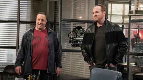 Kevin Can Wait Season 2 Episode 17 - Wingmen