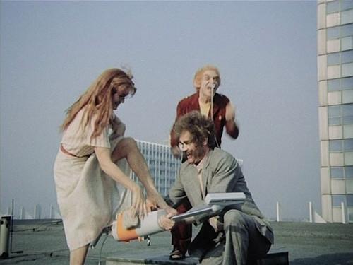 Ghosts under the Ferris Wheel Season 1 Episode 3 - Alarm im Warenhaus