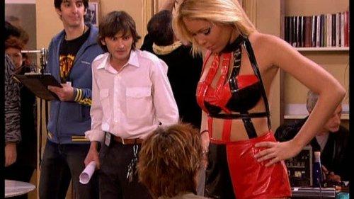 No One Could Live Here Season 1 Episode 17 - Érase un fin de año