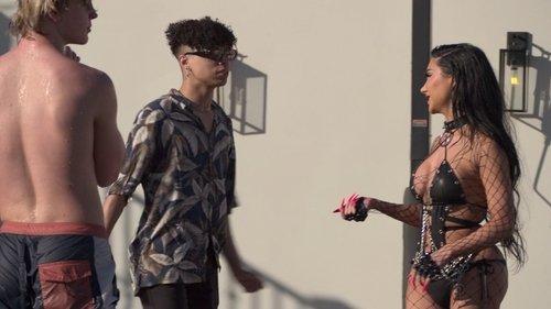 Hype House Season 1 Episode 1 - A Hype House Divided