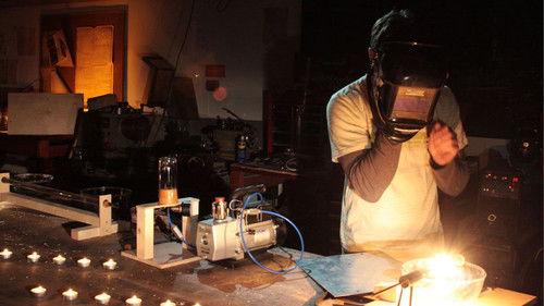 Bang Goes the Theory Season 5 Episode 6 - Tooth Decay and Refreezing food