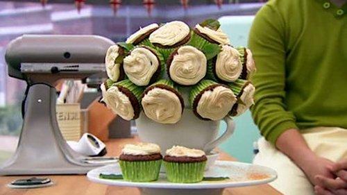 The Great British Bake Off Season 2 Episode 1 - Cupcakes Week
