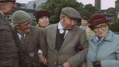 Last of the Summer Wine Season 11 Episode 2 - The Kiss And Mavis Poskitt