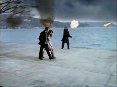 Leyla and Mecnun Season 1 Episode 10 - Dünyanın Sonu