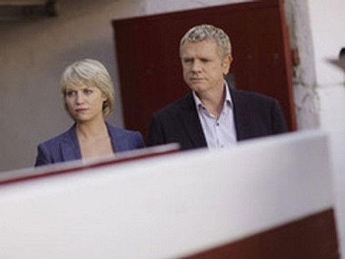 Research Unit Season 6 Episode 10 - Episode 10