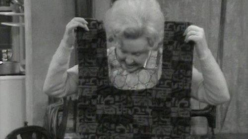 On the Buses Season 4 Episode 9 - The Cover Up