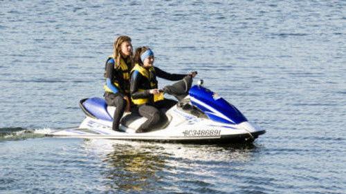 The Amazing Race Canada Season 1 Episode 1 - Where In the World is Ogopogo?