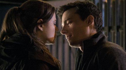 Frequency Season 1 Episode 8 - Interference