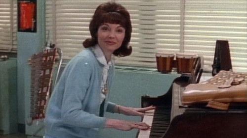 The Wonder Years Season 3 Episode 16 - The Glee Club