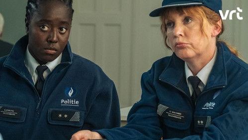 Chantal Season 3 Episode 1 - The Smart One (1)