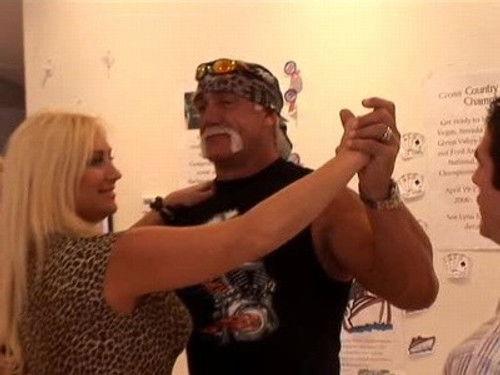 Hogan Knows Best Season 2 Episode 6 - Anniversary Surprise