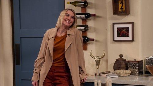 Ashley Garcia: Genius in Love Season 1 Episode 6 - Me Caes Bien