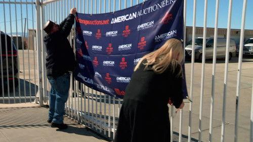 Storage Wars Season 15 Episode 5 - I Love Lupe!