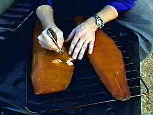 Good Eats Season 4 Episode 1 - Where There's Smoke, There's Fish