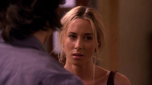90210 Season 3 Episode 7 - I See London, I See France...