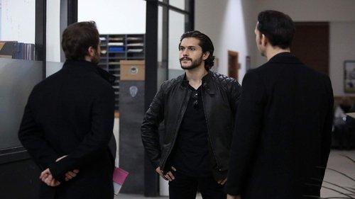 The Pit Season 1 Episode 18 - Episode 18