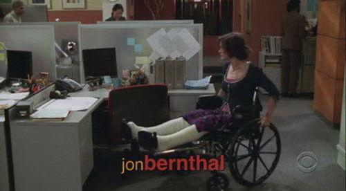 The Class Season 1 Episode 5 - The Class Gets Frozen Yogurt