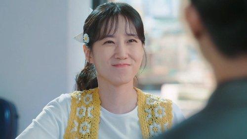 Castaway Diva Season 1 Episode 3 - Cooler Box vs. Drone