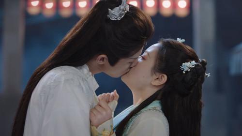 Peacock in Wonderland Season 1 Episode 24 - Episode 24