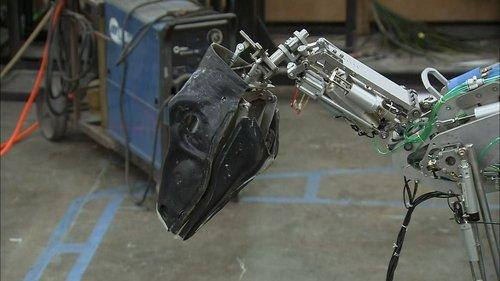 How It's Made Season 24 Episode 13 - Wood Garage Doors, Sand & Salt Spreaders, Animatronic Dinosaurs