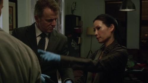 Elementary Season 1 Episode 2 - While You Were Sleeping