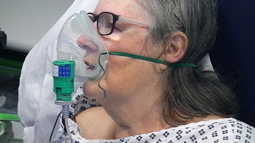 24 Hours in A&E Season 19 Episode 4 - In Love and War