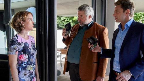 Die Rosenheim-Cops Season 20 Episode 7 - The dead man in the freezer