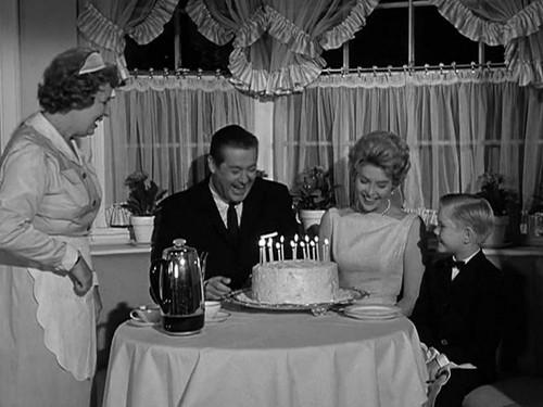 Hazel Season 1 Episode 23 - Dorothy's Birthday