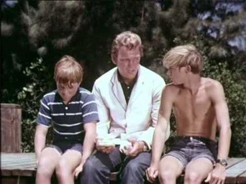 Flipper Season 2 Episode 5 - Coral Fever