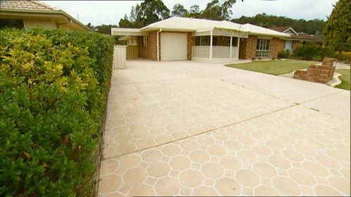 Selling Houses Australia Season 3 Episode 2 - Newcastle