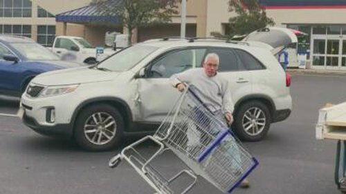 Customer Wars Season 3 Episode 14 - Escalator Escapade