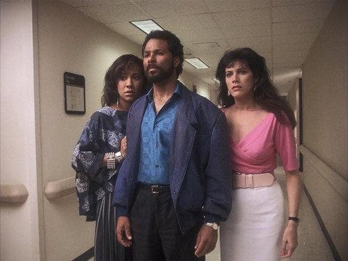 undefined Season 4 Episode 20 - A Bullet for Crockett