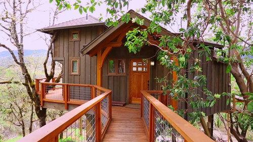 Treehouse Masters Season 1 Episode 6 - Backyard Bungalow