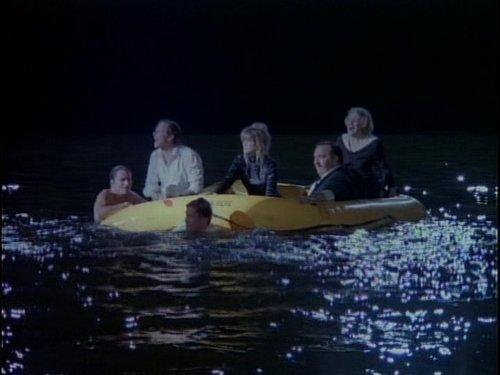 Wings Season 4 Episode 1 - Lifeboat