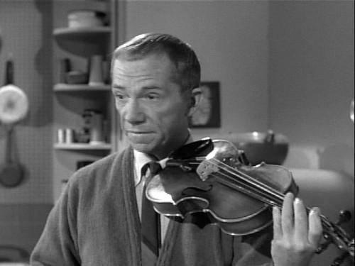 My Favorite Martian Season 2 Episode 20 - A Martian Fiddles Around