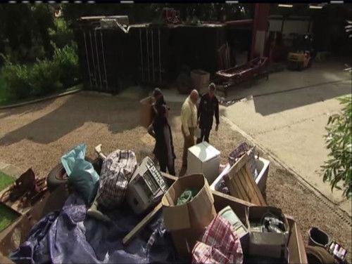 Combat Dealers Season 1 Episode 6 - Operation Clear-Out