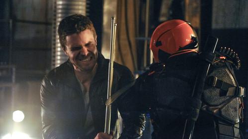 Arrow Season 2 Episode 19 - The Man Under the Hood