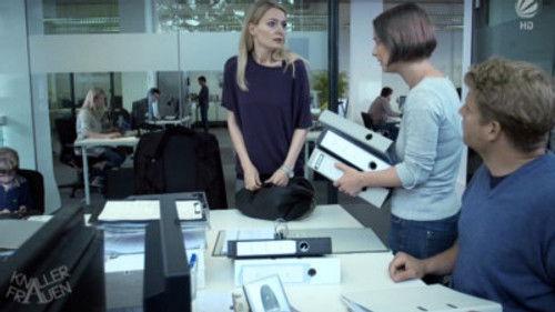 Knallerfrauen Season 2 Episode 8 - Episode 8