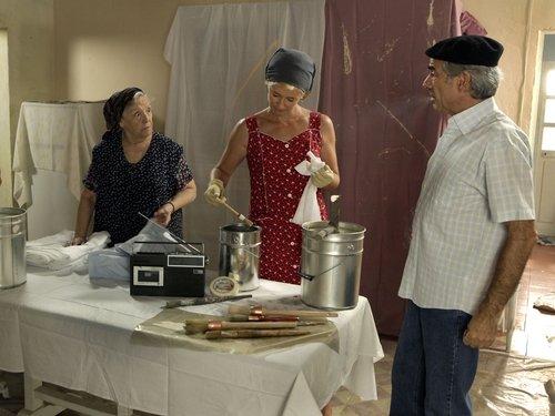 Cuéntame cómo pasó Season 14 Episode 9 - Episode 9