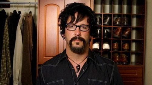 Undercover Boss Season 6 Episode 3 - Bikinis Sports Bar & Grill