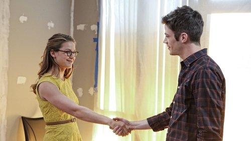 Supergirl Season 1 Episode 18 - Worlds Finest