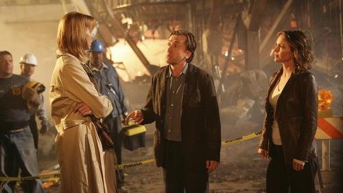 Lie to Me Season 1 Episode 9 - Life Is Priceless