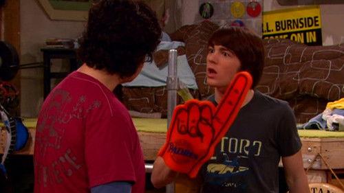 Drake & Josh Season 3 Episode 9 - The Foam Finger