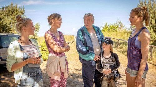 Praxis mit Meerblick Season 1 Episode 4 - Among Campers