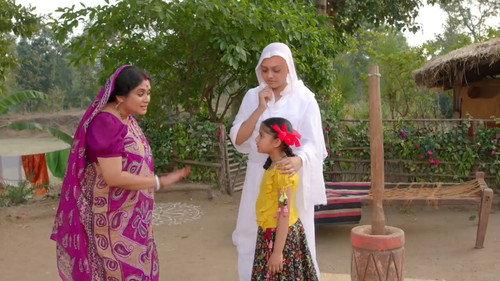 Barrister Babu Season 1 Episode 1 - Bondita questions the rules !