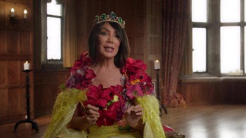 Queen of the Castle Season 1 Episode 8 - The Queen's Court